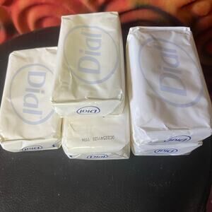 Bundle lot of 5 Dial Antibacterial Soap 4 oz Bars